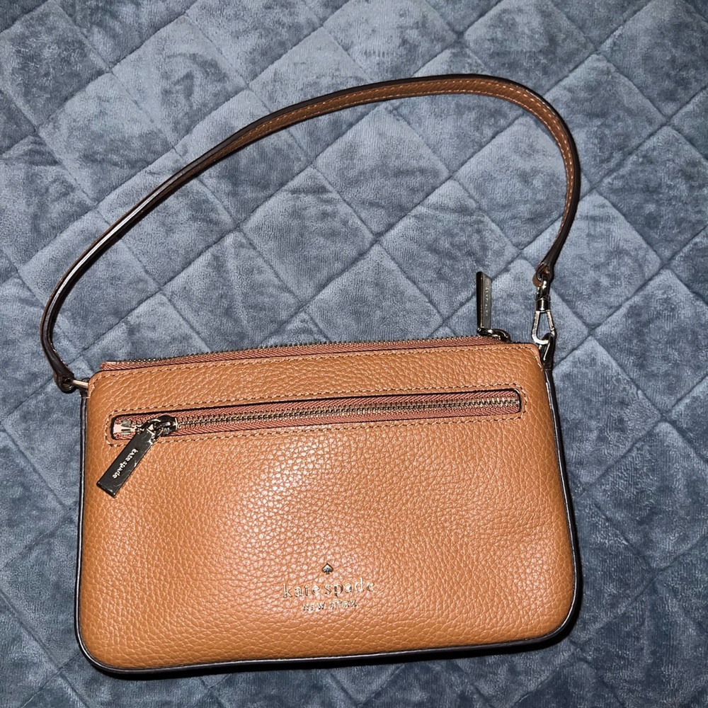 Kate Spade Warm Gingerbread Leather Wristlet Clutch. Used 1 time